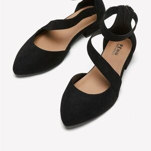 Extra Wide Width, Pointy Shoe with Ankle Strap